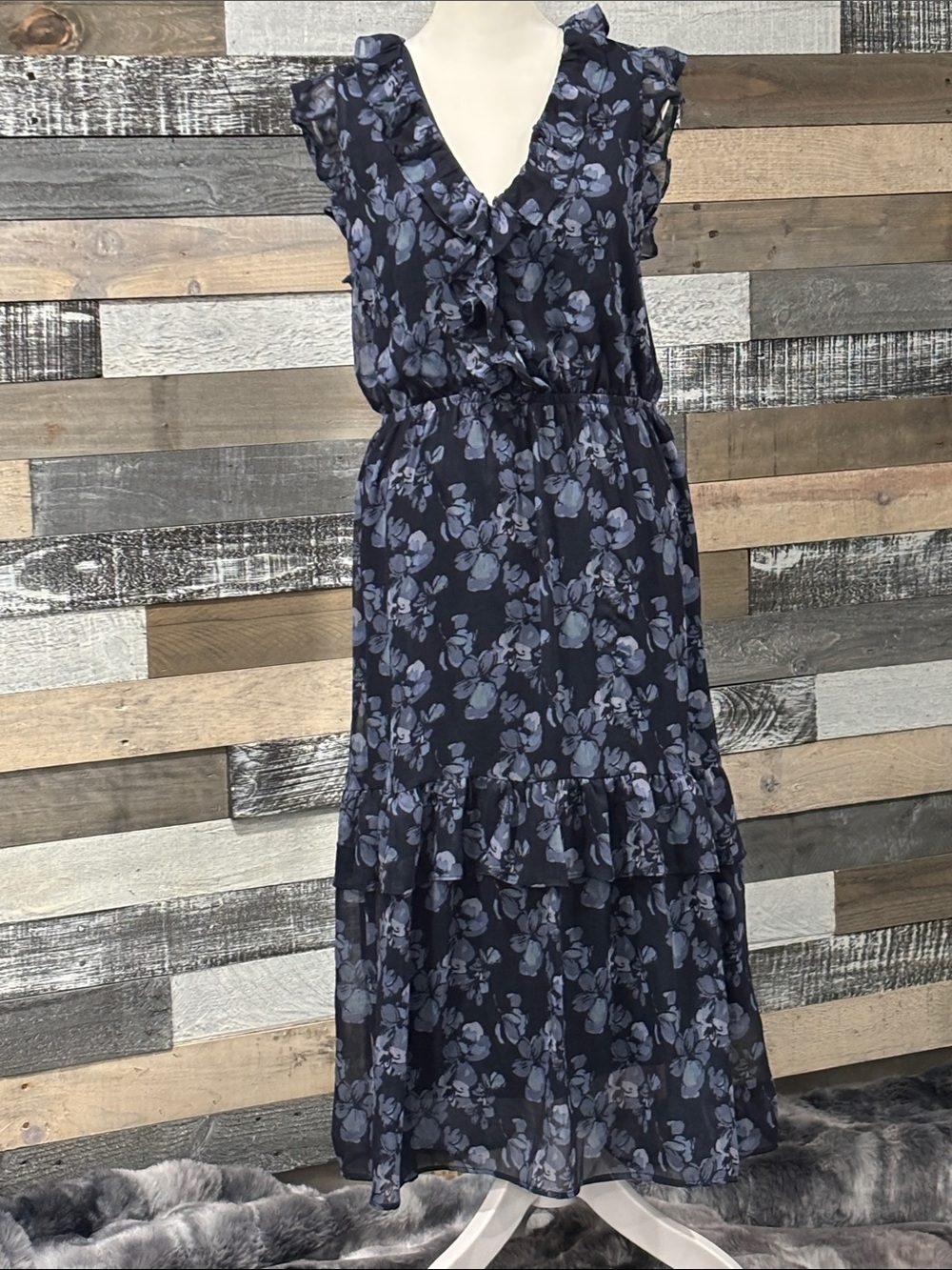 Banana republic Sleeveless Navy Floral Ruffle Midi Dress